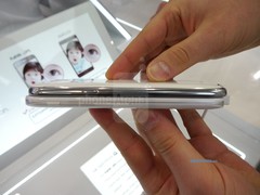 [tin tức] LG Optimus GPro vs Samsung Galaxy Note II:Cuộc chiến phablet 5,5 inch
