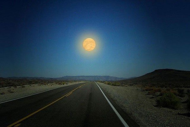 http://webmobile.vcmedia.vn/thumb_w/640/flipboard/0/0/sao-kp-kenh14-01-af60085188311c16941c6a8ca_cp.jpg